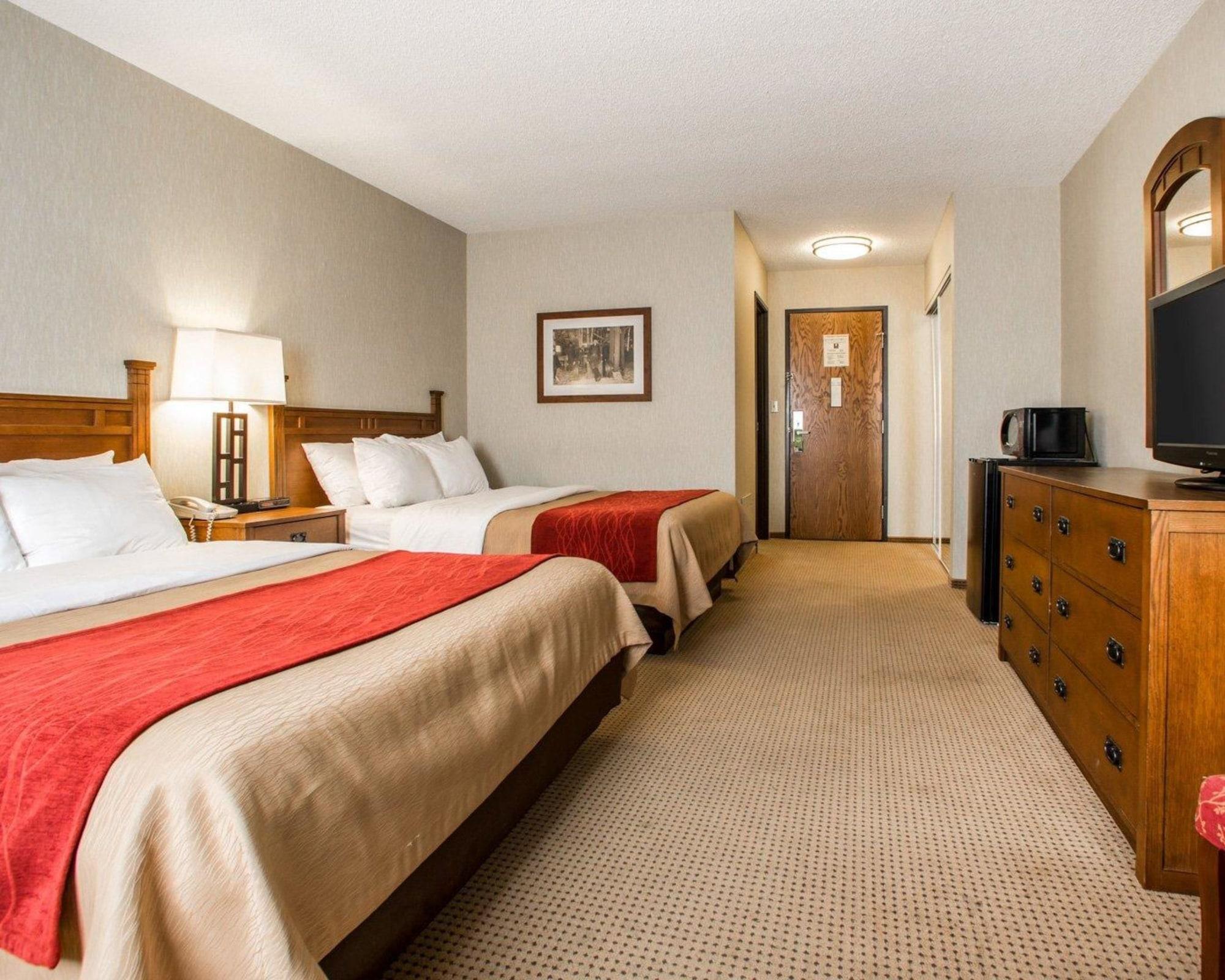 Quality Inn Айронвуд Экстерьер фото